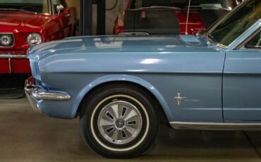 Ford-Mustang-1966-2-Door-Coupe-4