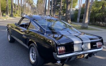 Ford-Mustang-1966-6