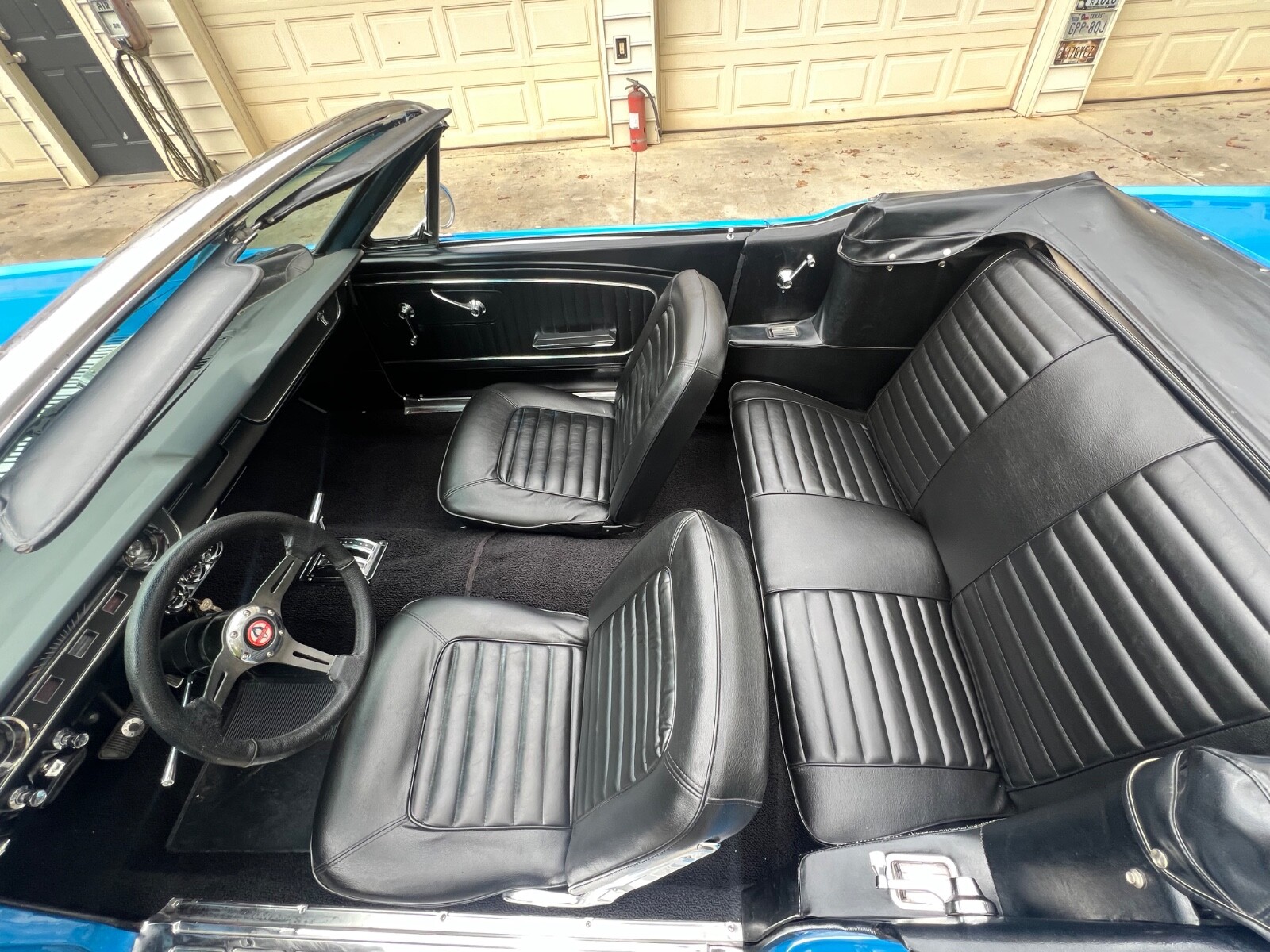 Ford-Mustang-1966-Convertible-13