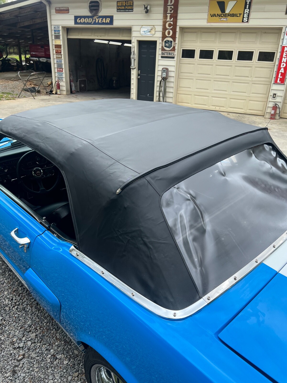 Ford-Mustang-1966-Convertible-19
