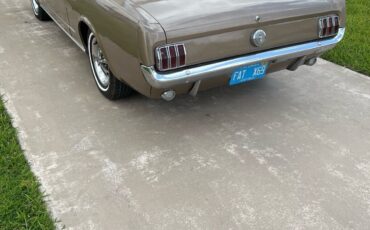 Ford-Mustang-1966-Convertible-3