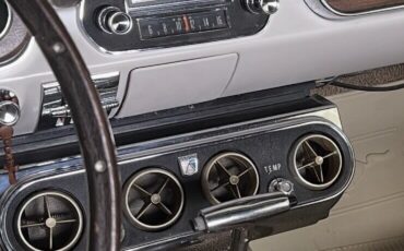 Ford-Mustang-1966-Convertible-5