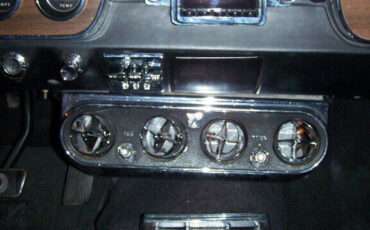 Ford-Mustang-1966-Coupe-12