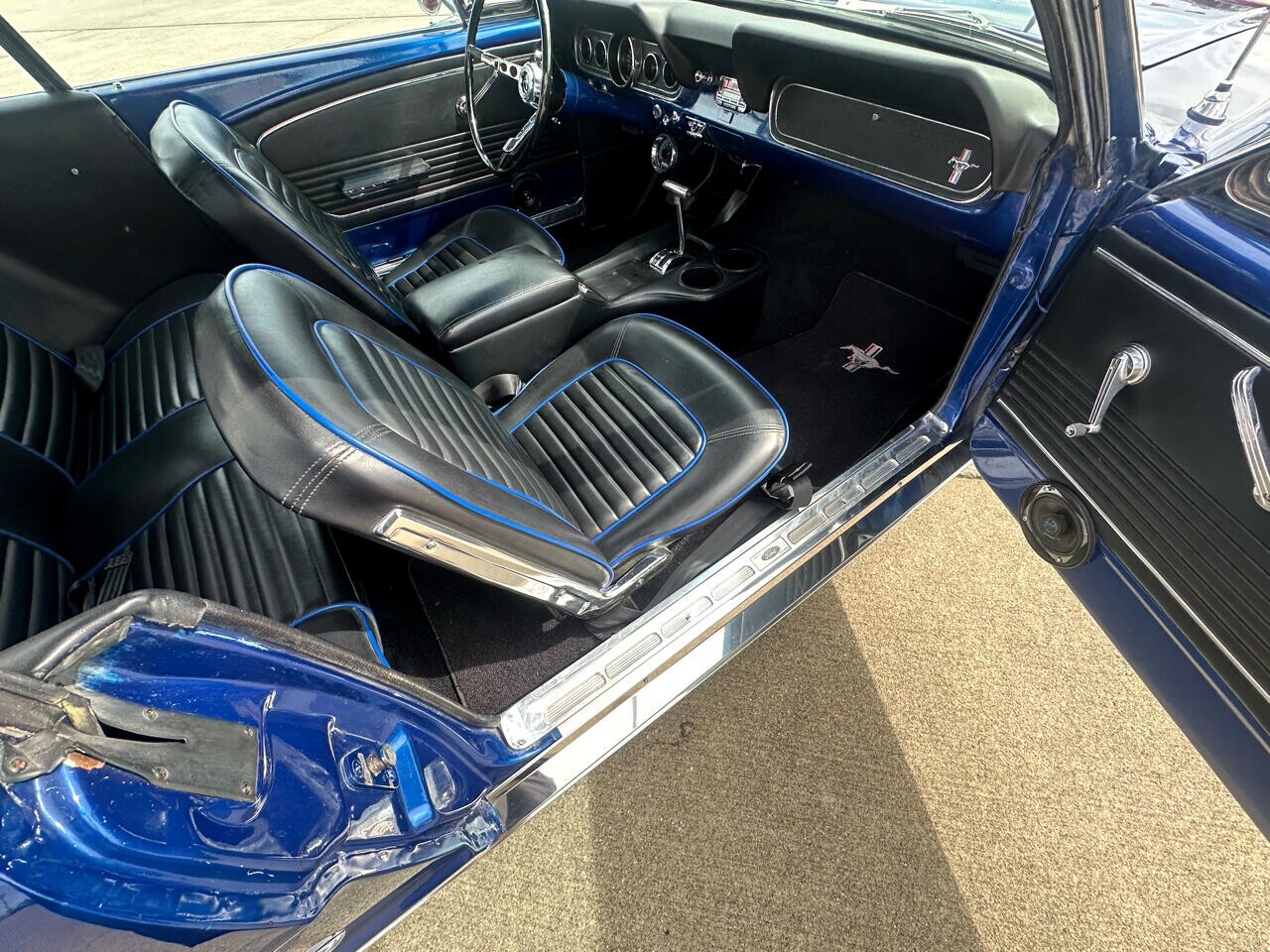 Ford-Mustang-1966-Coupe-12