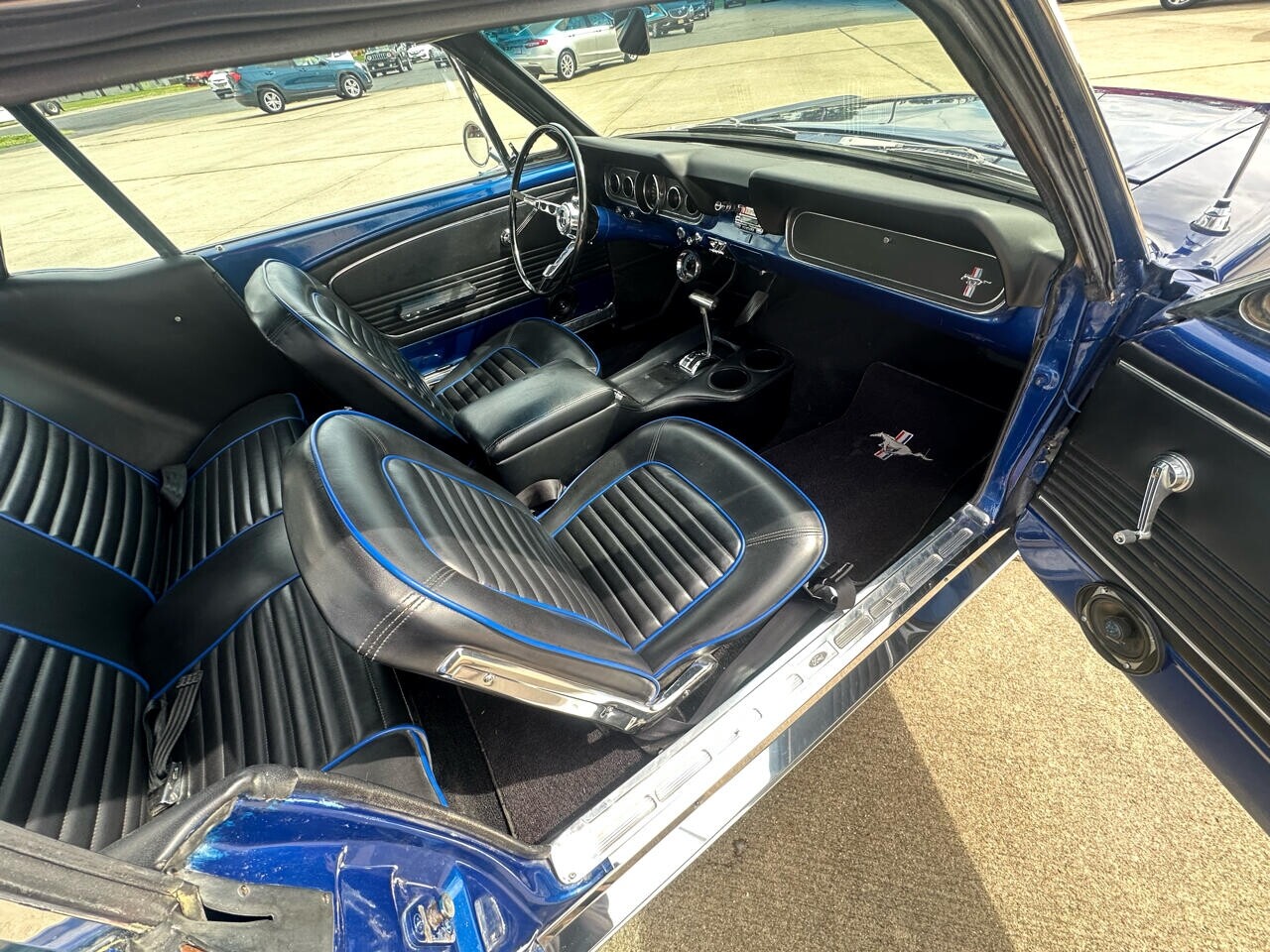 Ford-Mustang-1966-Coupe-13