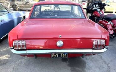 Ford-Mustang-1966-Coupe-2