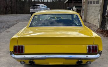 Ford-Mustang-1966-Coupe-3