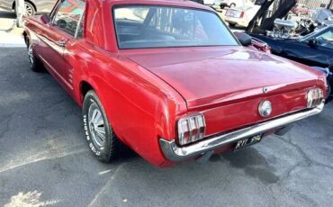 Ford-Mustang-1966-Coupe-3