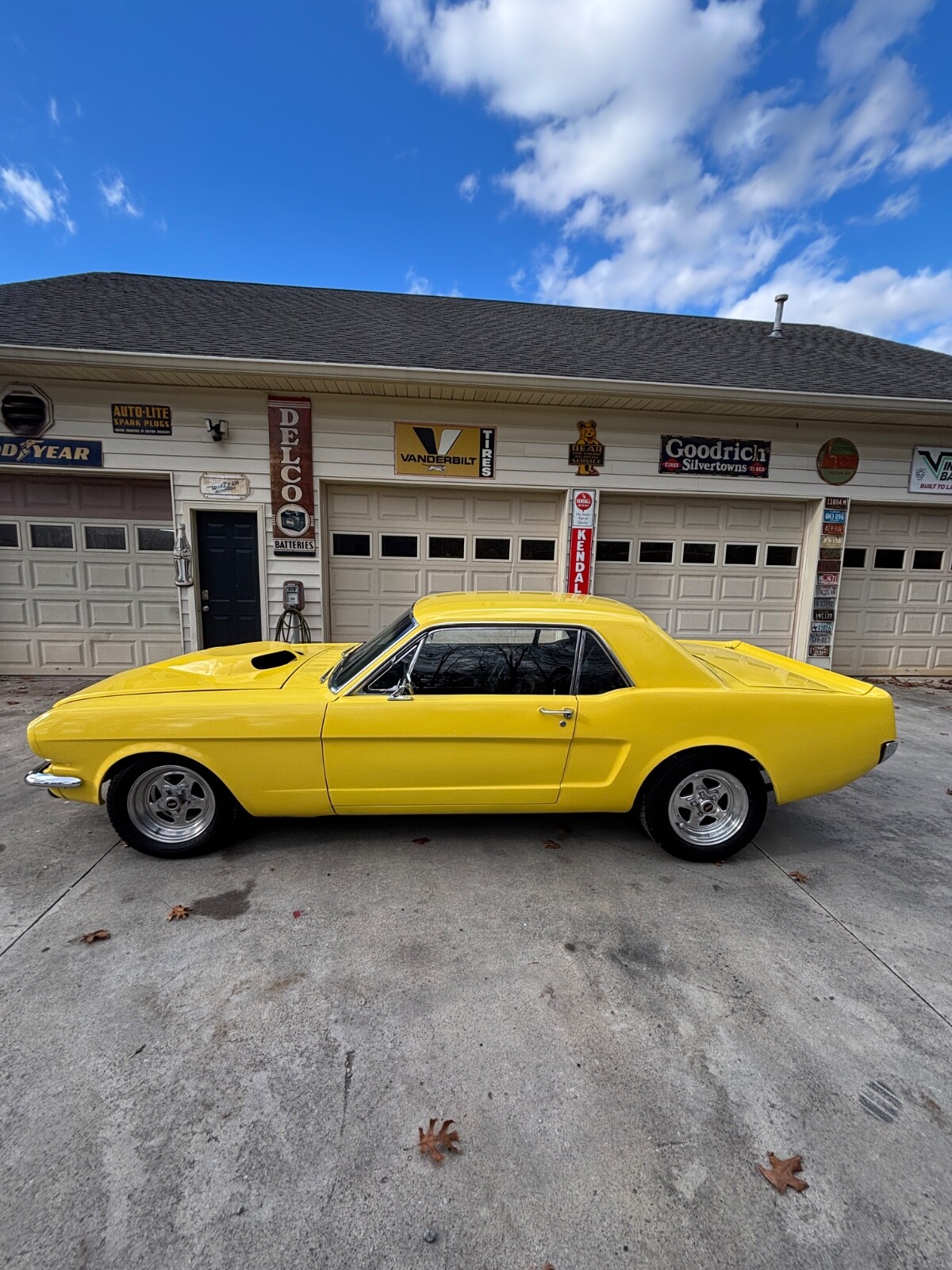 Ford-Mustang-1966-Coupe