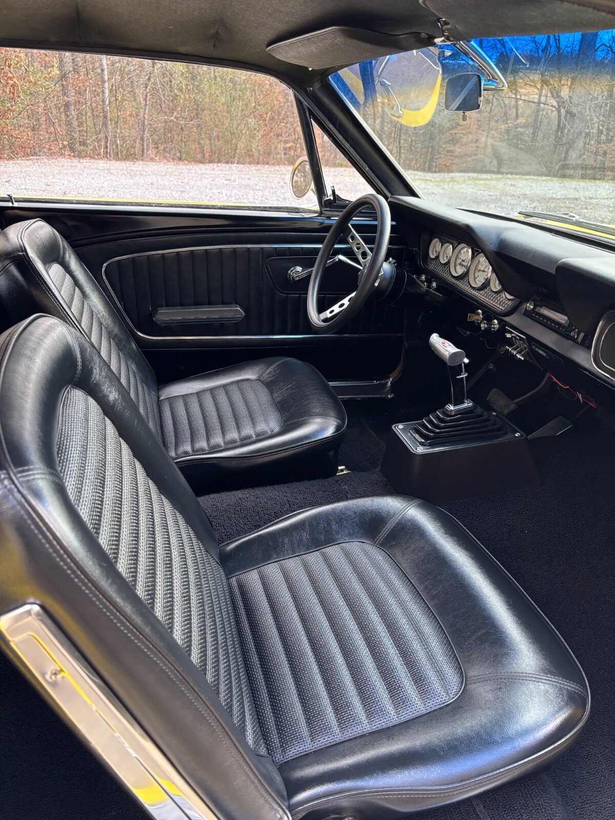 Ford-Mustang-1966-Coupe-8