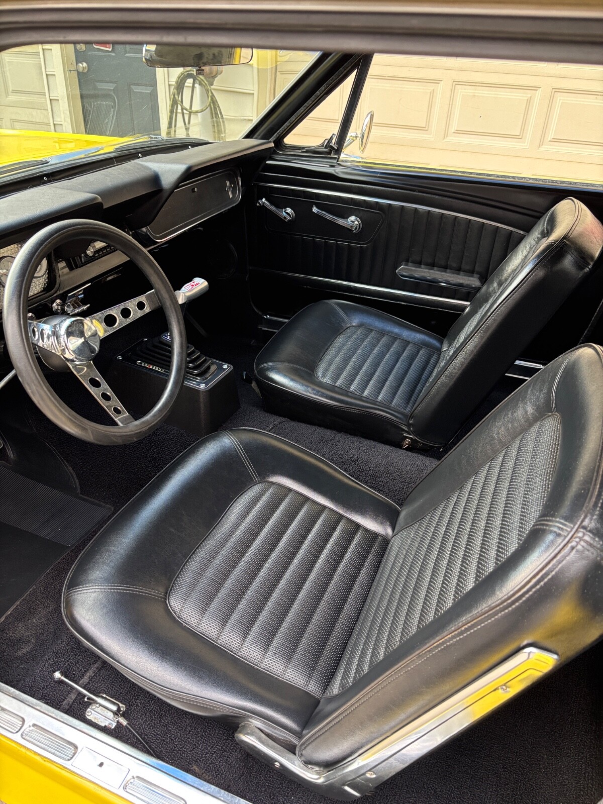 Ford-Mustang-1966-Coupe-9