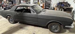 Ford Mustang  1966 black