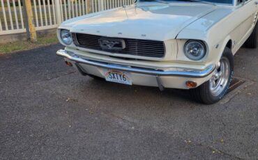Ford-Mustang-1966-white