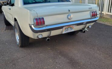 Ford-Mustang-1966-white-5
