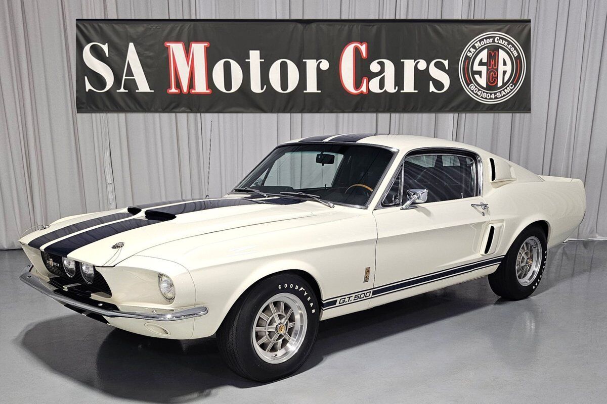 Ford Mustang 1967 --