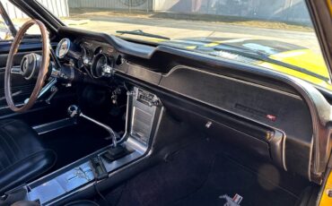 Ford-Mustang-1967-Classic-Car-15