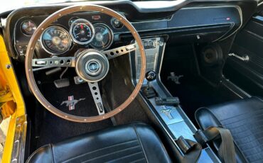 Ford-Mustang-1967-Classic-Car-19