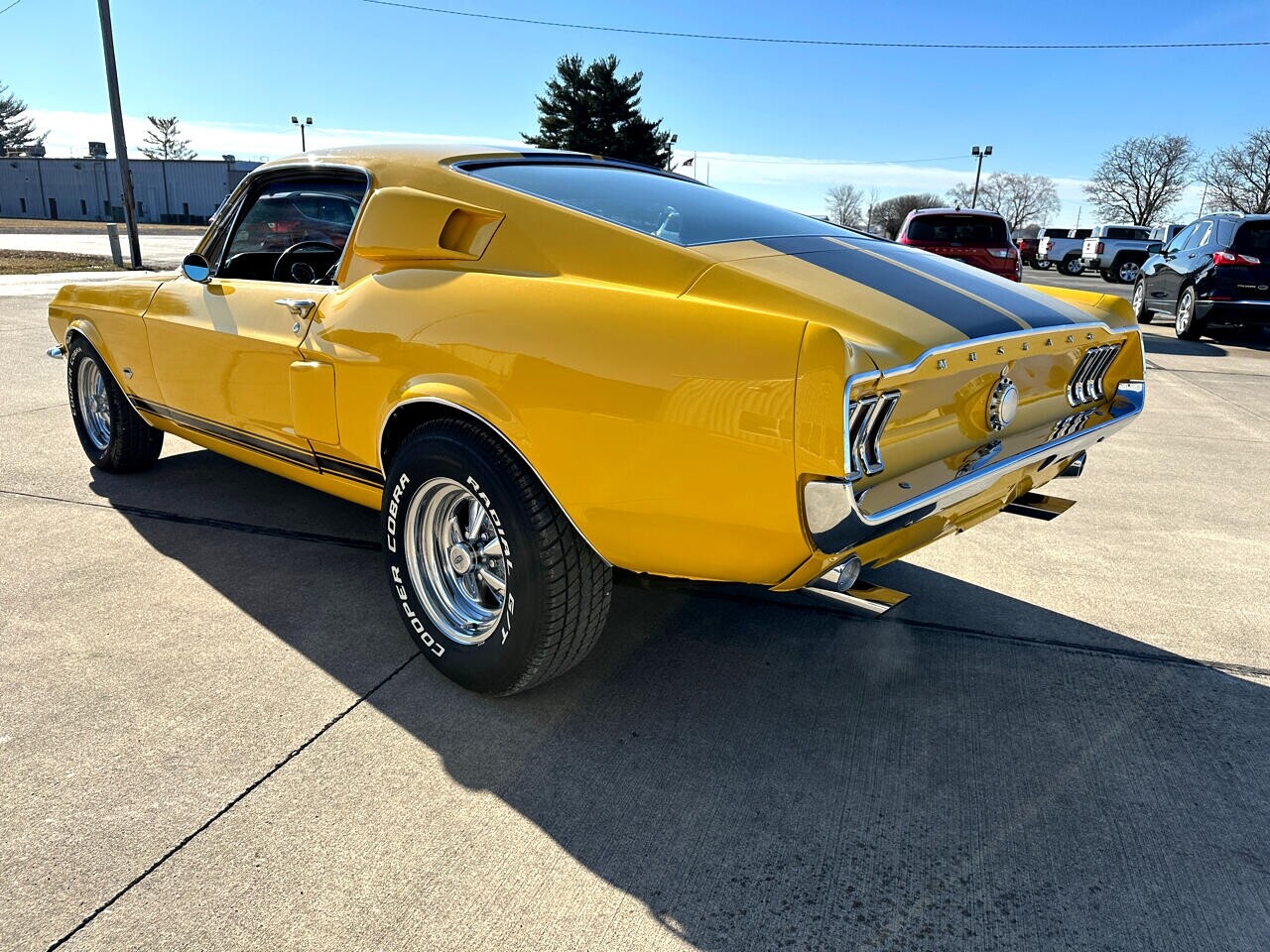 Ford-Mustang-1967-Classic-Car-36