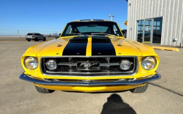 Ford-Mustang-1967-Classic-Car-6