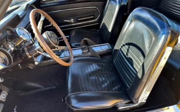 Ford-Mustang-1967-Classic-Car-8