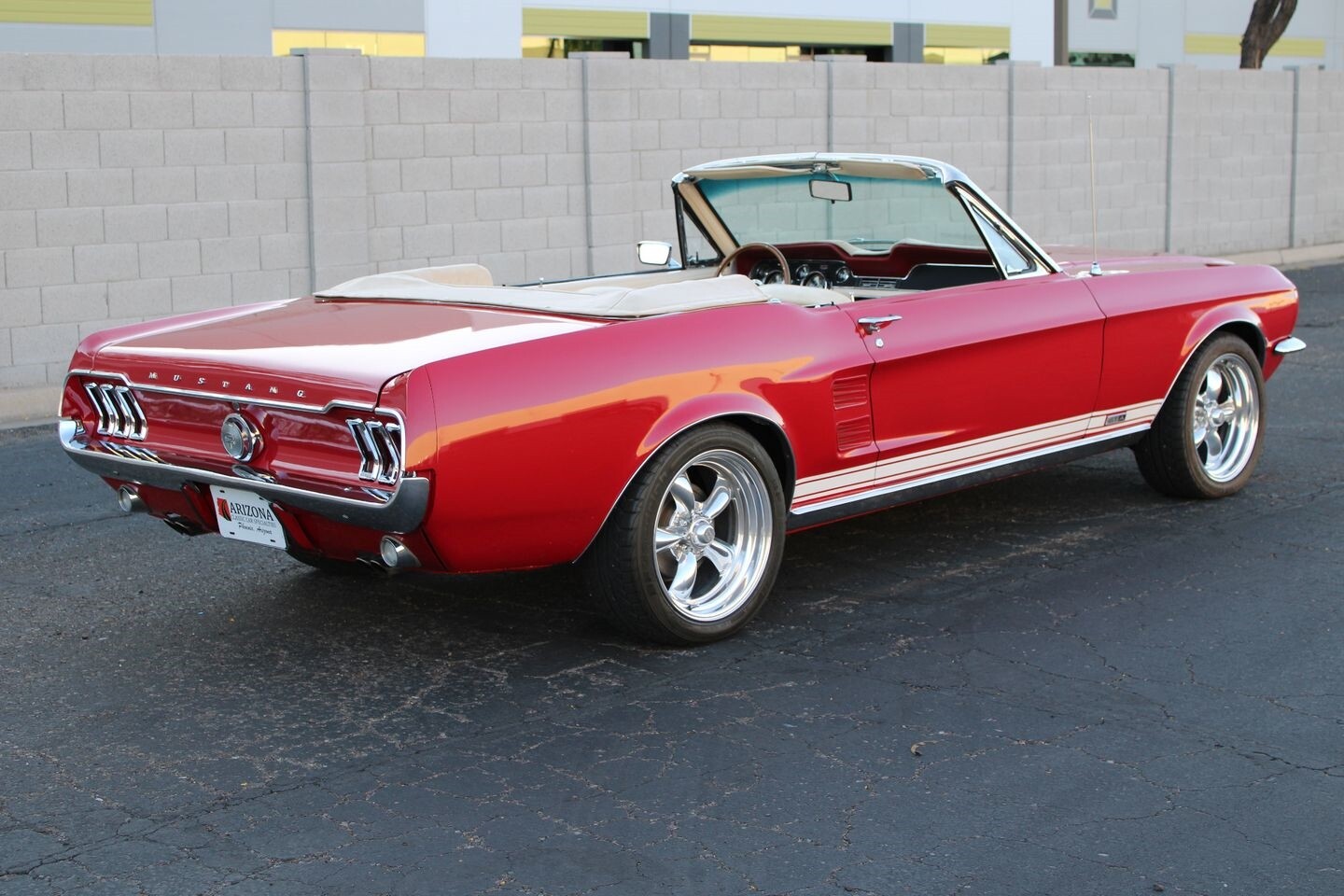 Ford-Mustang-1967-Convertible-13