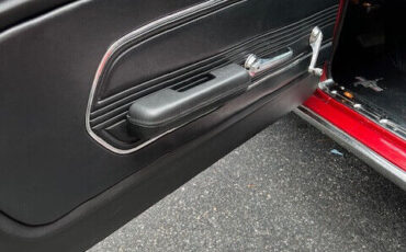 Ford-Mustang-1967-Convertible-14