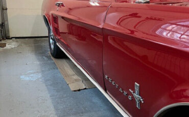 Ford-Mustang-1967-Convertible-25