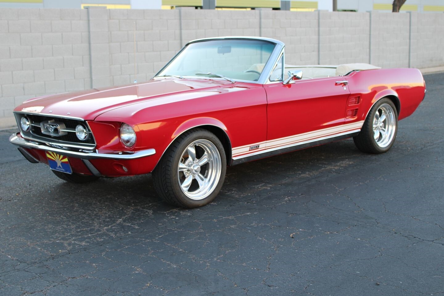 Ford-Mustang-1967-Convertible-4