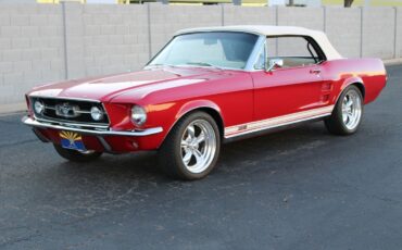 Ford-Mustang-1967-Convertible-8
