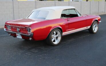 Ford-Mustang-1967-Convertible-9