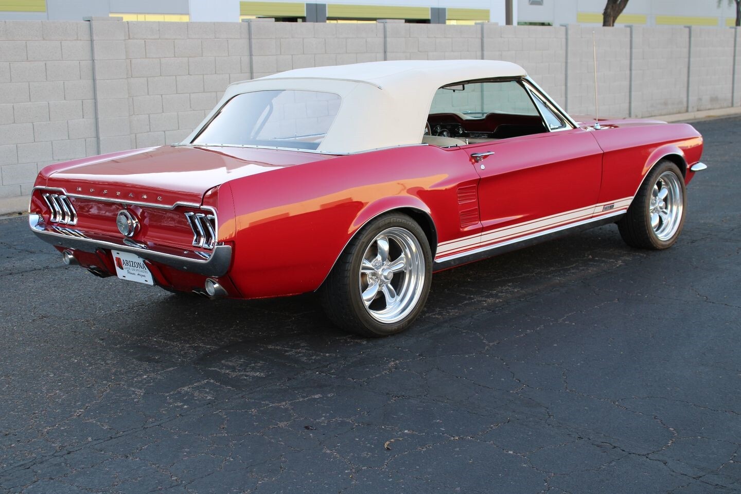 Ford-Mustang-1967-Convertible-9