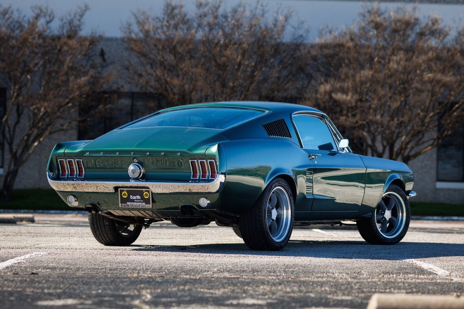 Ford-Mustang-1967-Coupe-10