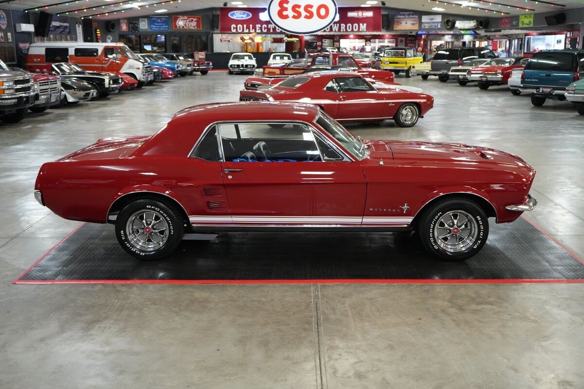Ford-Mustang-1967-Coupe-15