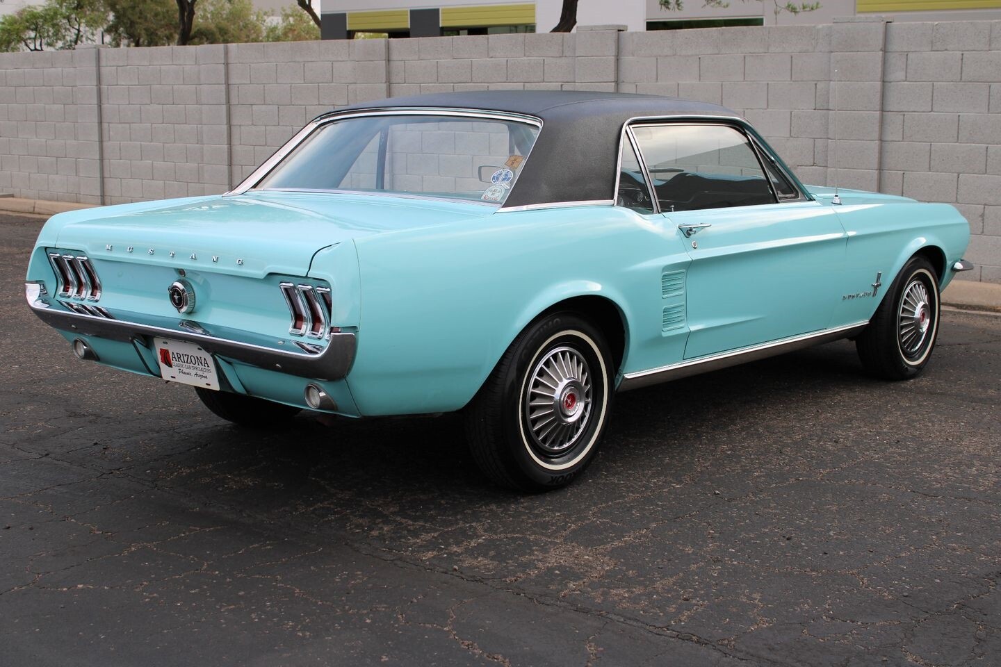 Ford-Mustang-1967-Coupe-16