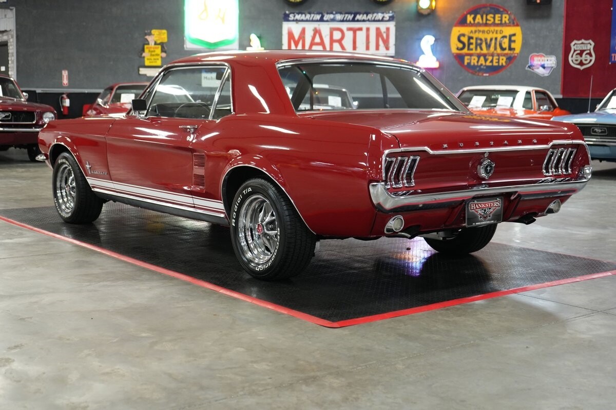 Ford-Mustang-1967-Coupe-20