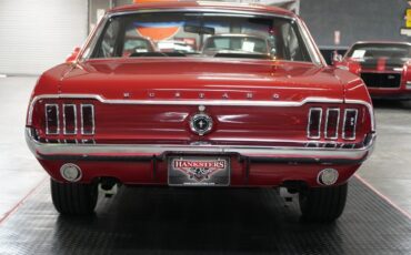 Ford-Mustang-1967-Coupe-21