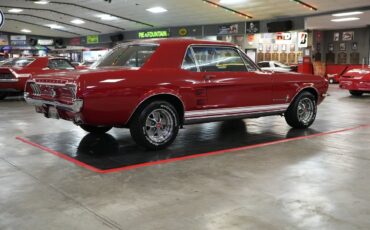 Ford-Mustang-1967-Coupe-22