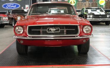 Ford-Mustang-1967-Coupe-25