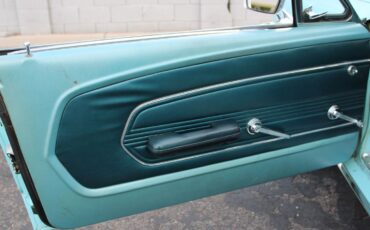 Ford-Mustang-1967-Coupe-26