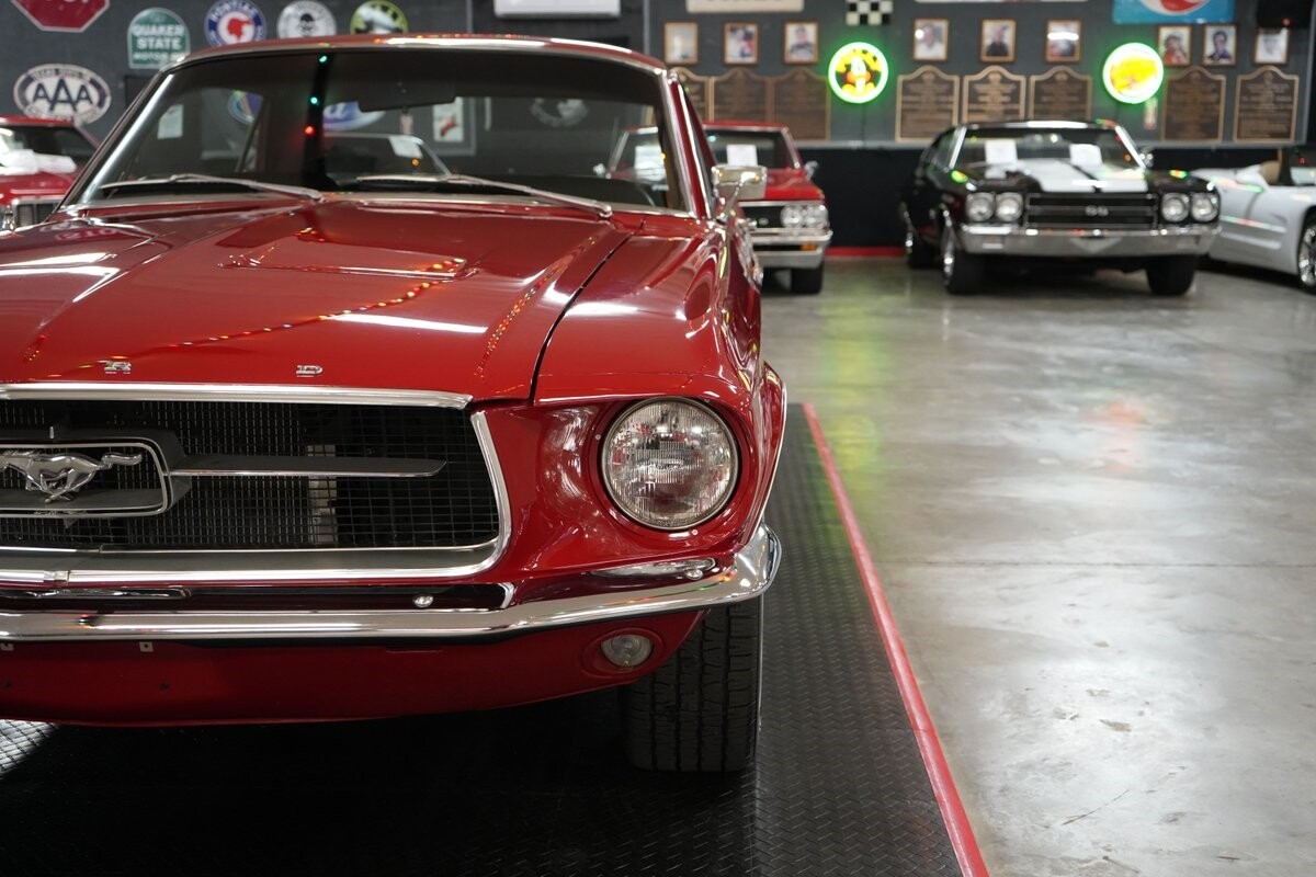 Ford-Mustang-1967-Coupe-27