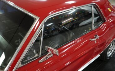 Ford-Mustang-1967-Coupe-36