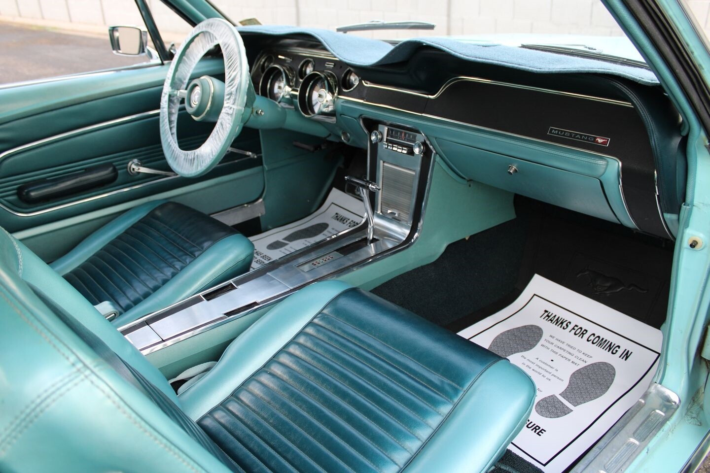 Ford-Mustang-1967-Coupe-38