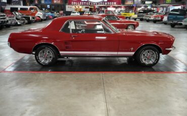Ford-Mustang-1967-Coupe-6