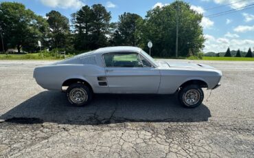 Ford-Mustang-1967-Fastback-6