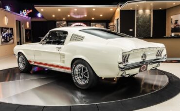 Ford-Mustang-1967-Other-16