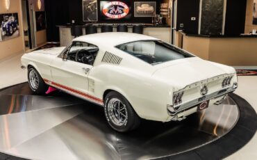 Ford-Mustang-1967-Other-17