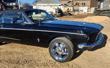 Ford-Mustang-1968-2-dr-coupe-1