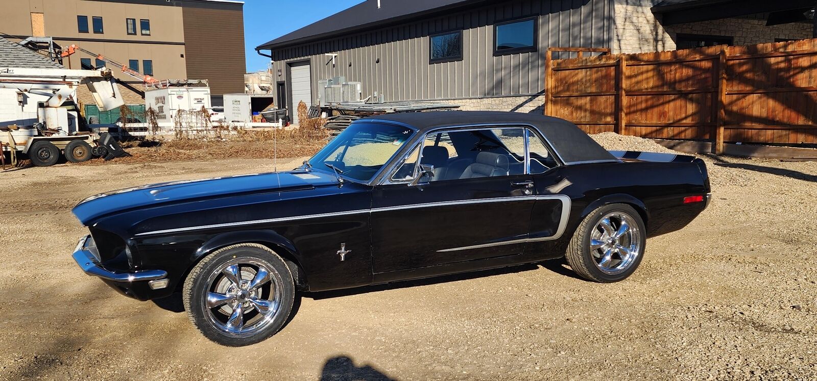 Ford-Mustang-1968-2-dr-coupe-10