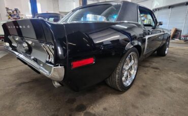Ford-Mustang-1968-2-dr-coupe-32