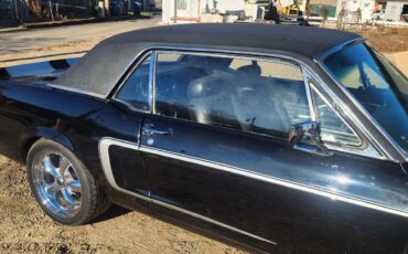 Ford-Mustang-1968-2-dr-coupe-5